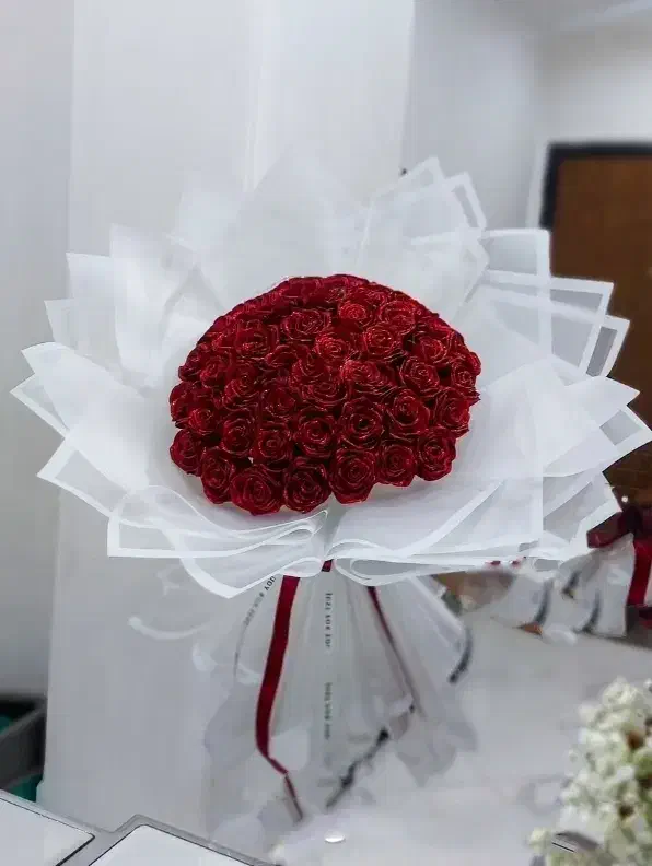 دسته گل و باکس روبانی|گل مصنوعی|برازجان, |دیوار