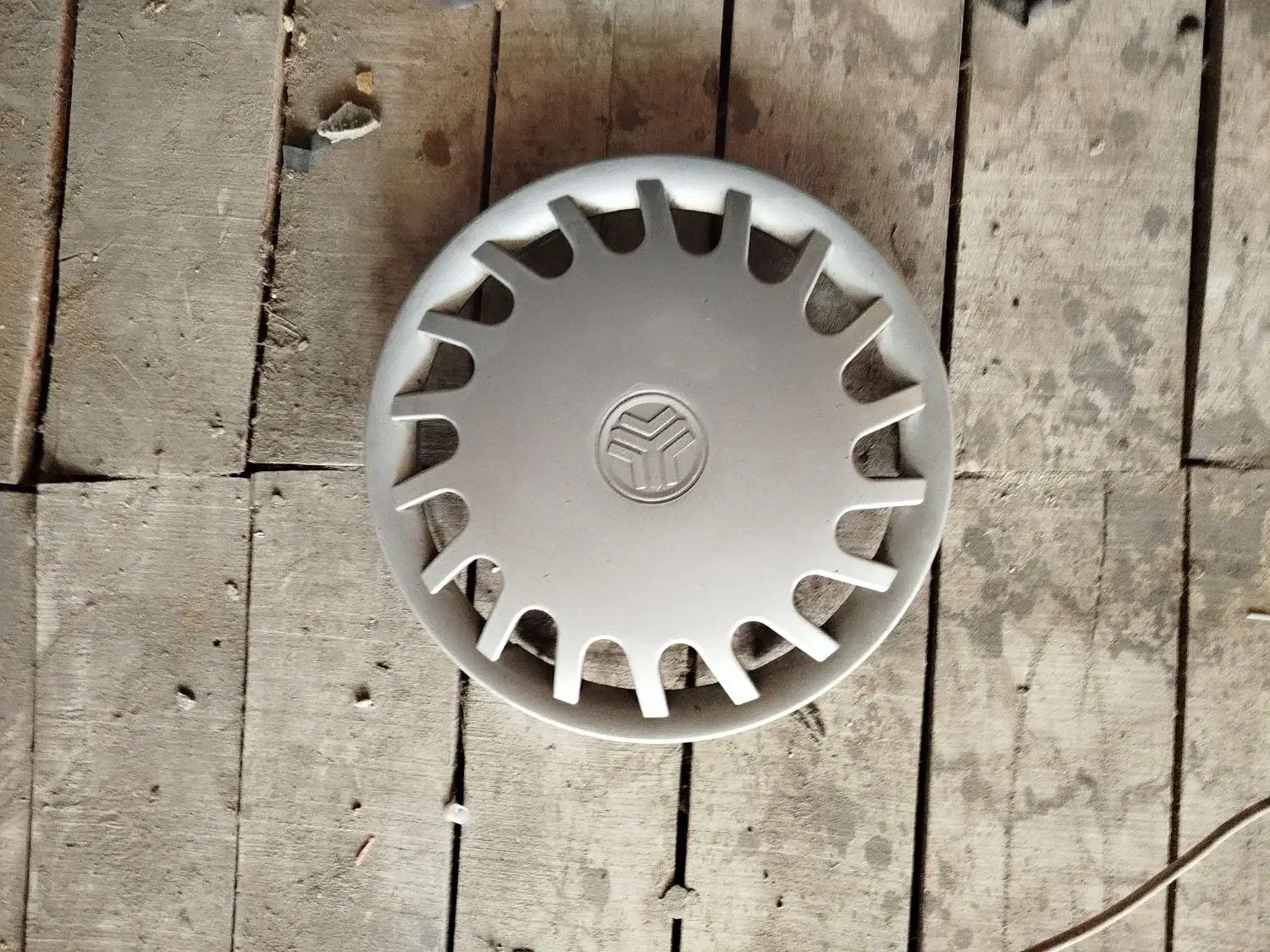 لوازم و قالپاق پراید|قطعات یدکی و لوازم جانبی|رشت, لاکانی|دیوار