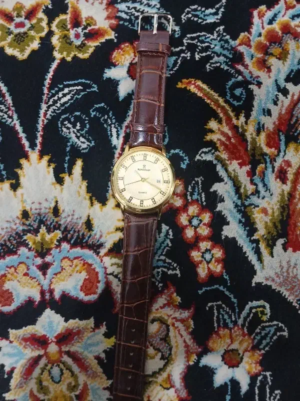 ساعت رومانسون برج دار|ساعت|کنگاور, |دیوار