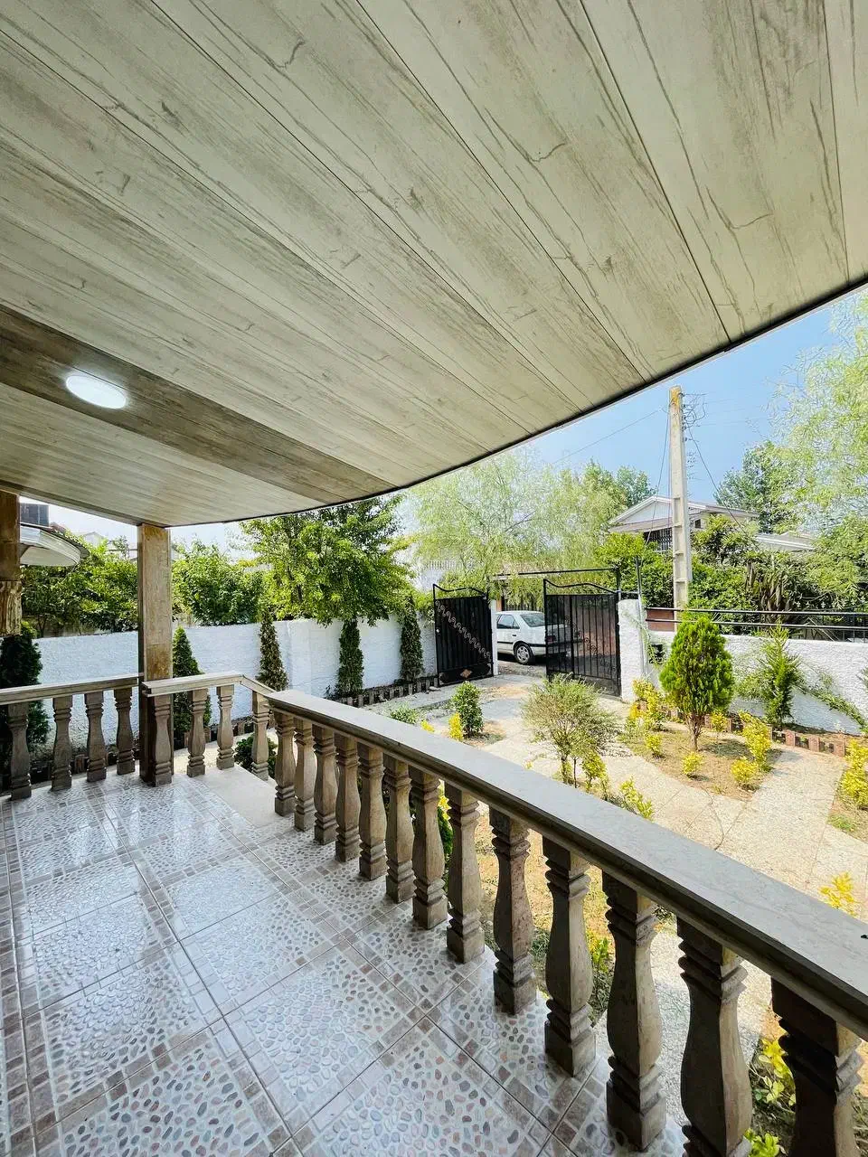 ویلا بافت ۱۰۰/منطقه کاملا جنگلی با اقساط عال*ی|فروش خانه و ویلا|امامزاده عبدالله, |دیوار