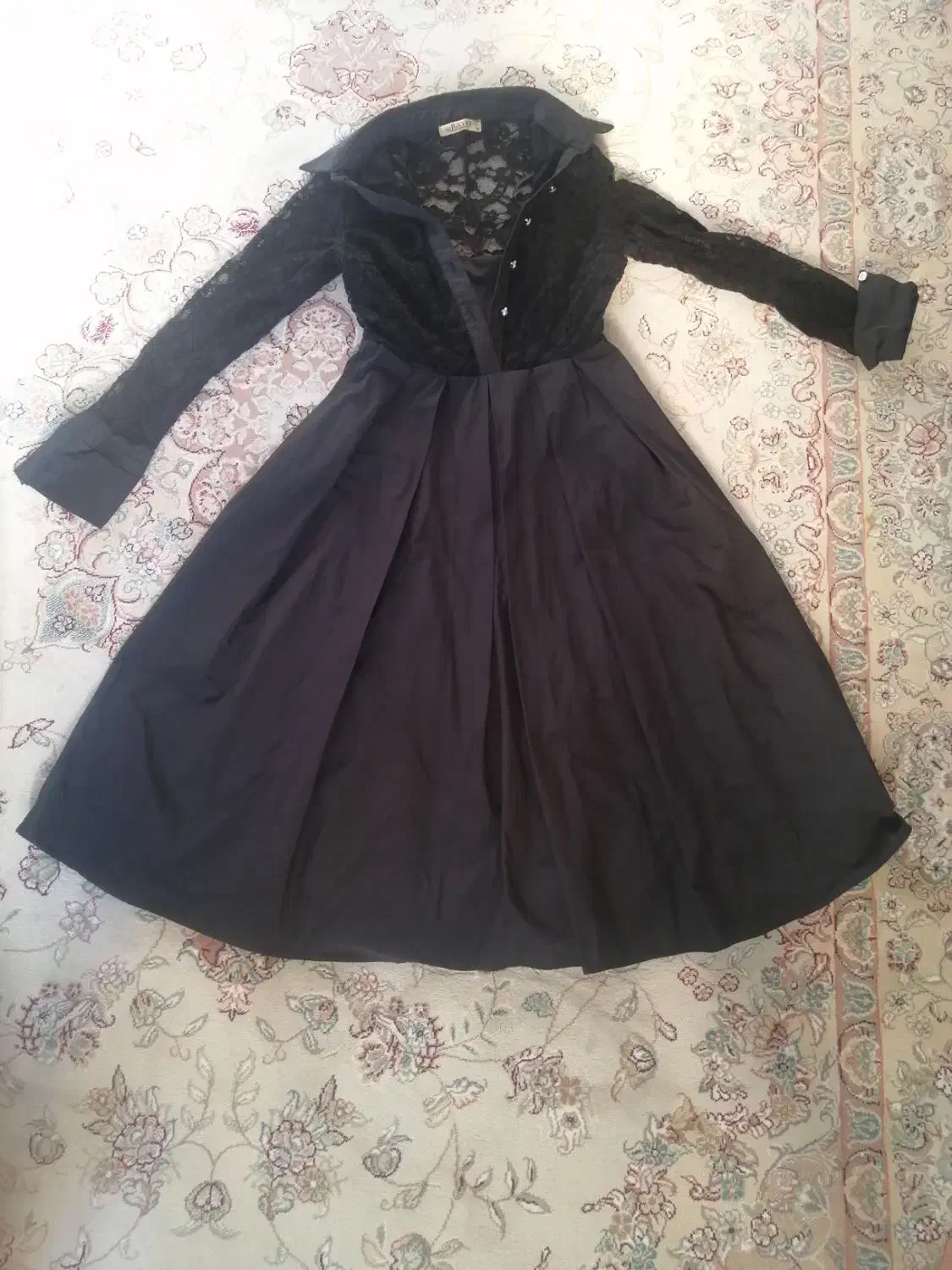 لباس مجلسی و شیک|لباس|میانه, |دیوار