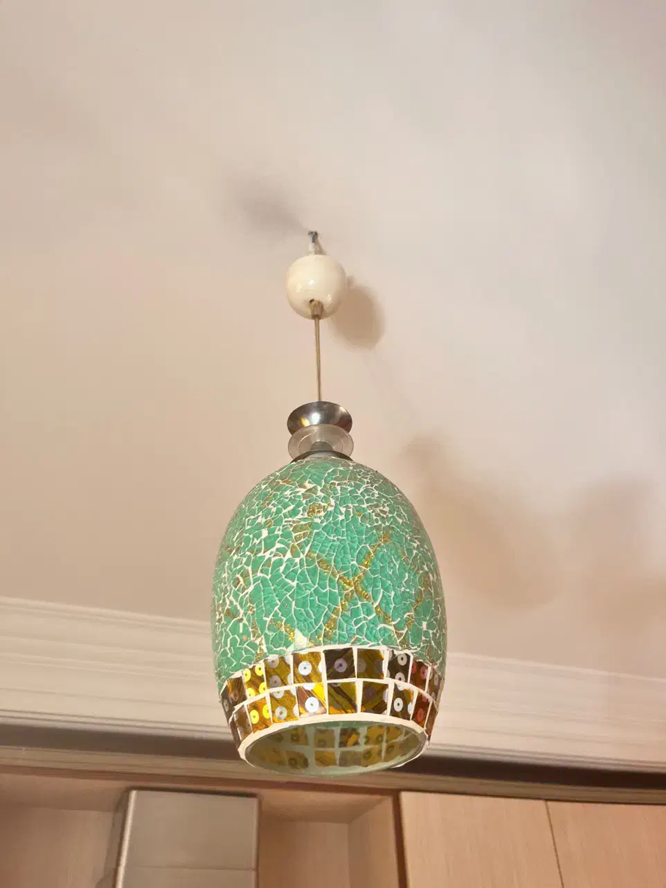 لوستر|لوستر و چراغ آویز|گنبد کاووس, |دیوار