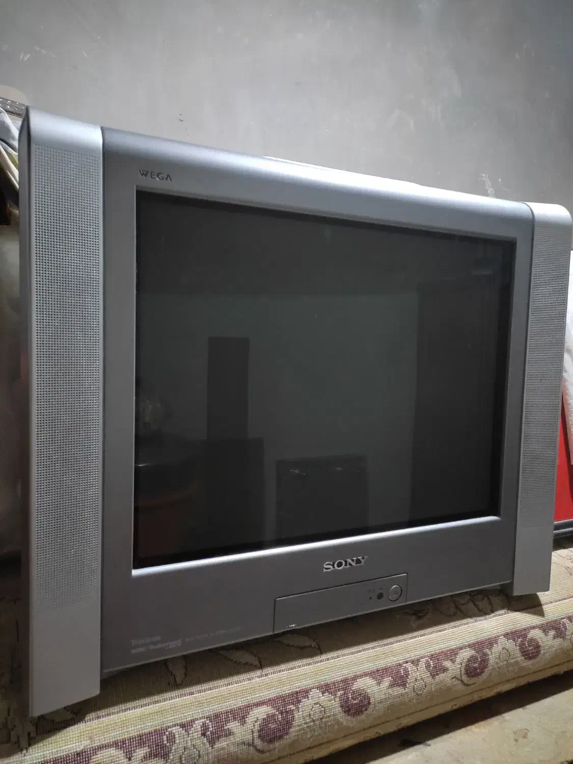 تلوزیون سونی مالزی۲۹اینچ|تلویزیون و پروژکتور|اسلامشهر, شهرک مفیدی|دیوار