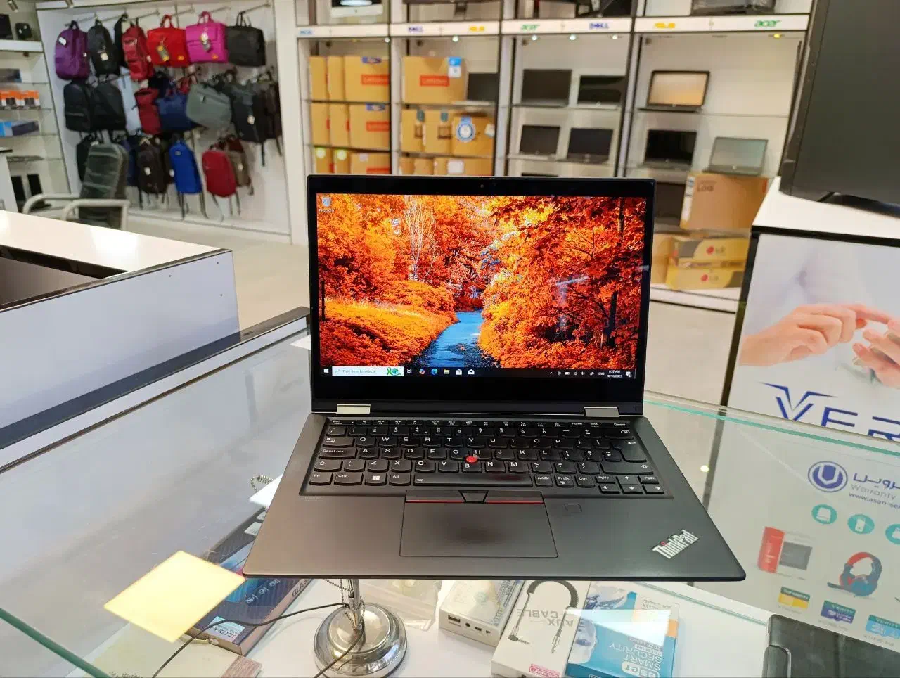 لپ تاپ لنوو Lenovo X13 Yoga رم16 سیم کارت خور لمسی|رایانه همراه|کرمان, |دیوار