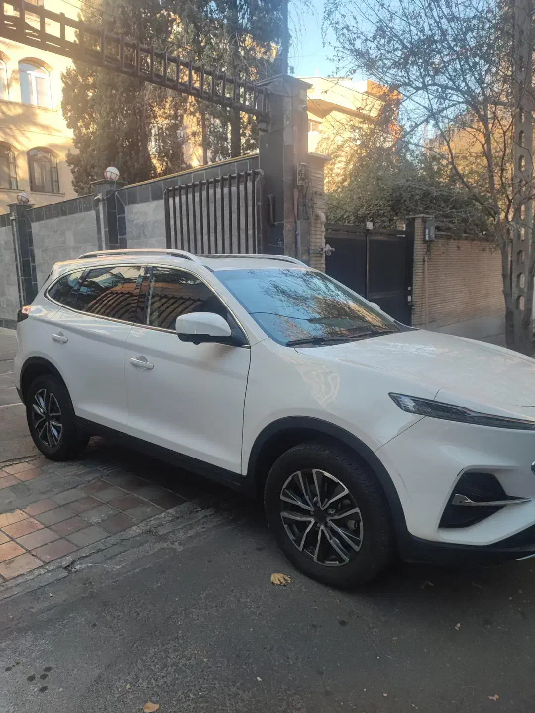 KMC K7 مدل 1402 با کارشناسی و ضمانت کارنامه|خودرو سواری و وانت|تهران, ونک|دیوار