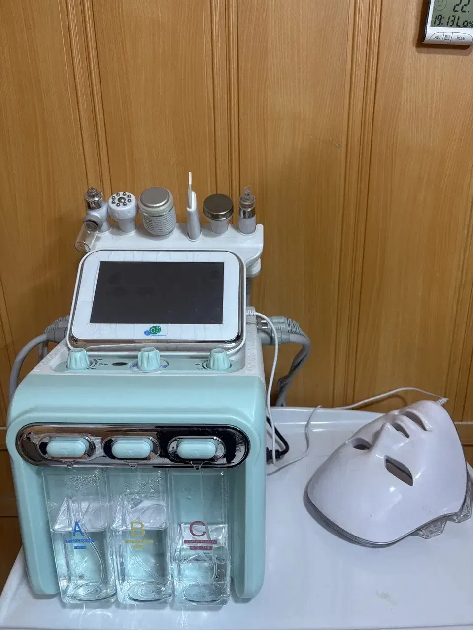 هایفو فشیال لیزر تخت زیبایی کوتر مانیتور فور اکسیژ|آرایشی، بهداشتی، درمانی|زنجان, |دیوار