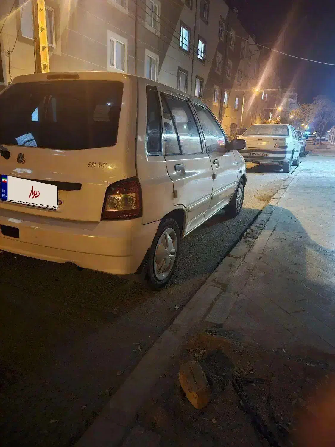 111 (۹۳)بدون رنگ|خودرو سواری و وانت|بیرجند, |دیوار