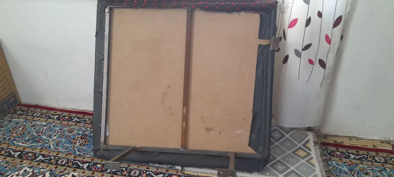 تخت ایسوزو|قطعات یدکی و لوازم جانبی|بروجرد, |دیوار