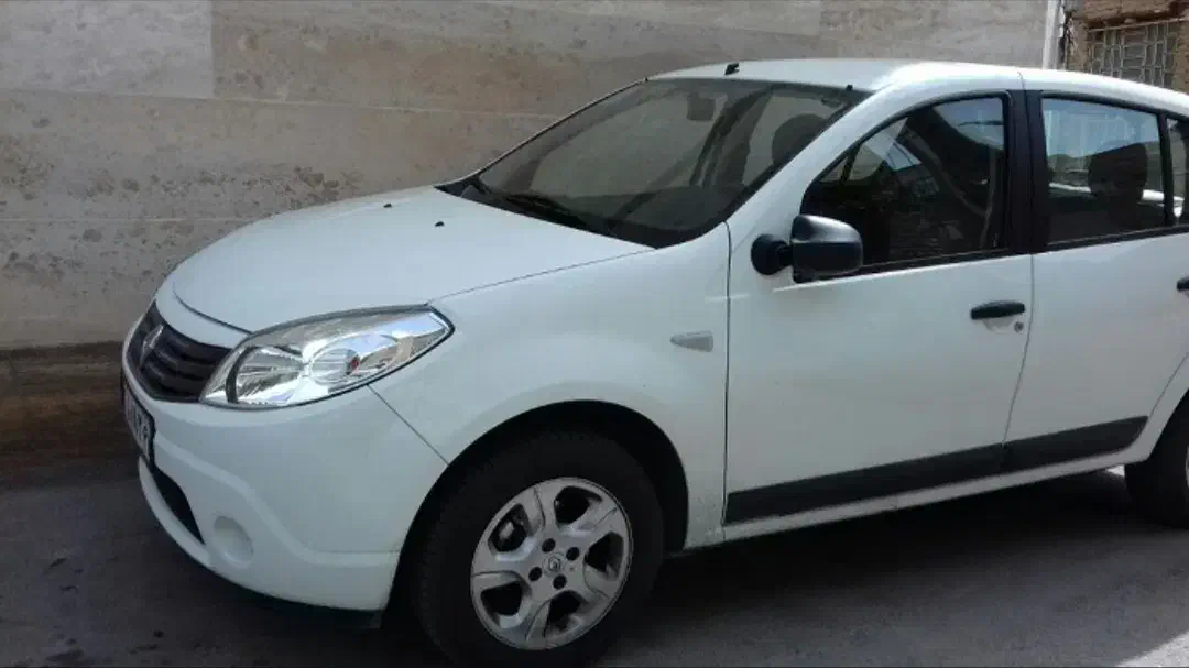 رنو ساندرو دنده ای فروشی|خودرو سواری و وانت|کلاله, |دیوار