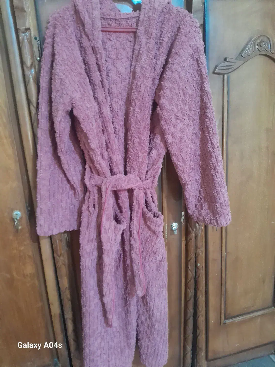 حوله حمام کلاه دار|آرایشی، بهداشتی، درمانی|صدرا-فارس, فاز ۱|دیوار