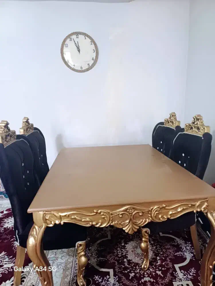 میز نهار خوری ۶نفره‌. مبل ۷نفره|مبلمان خانگی و میز عسلی|محمدشهر, عباس آباد|دیوار