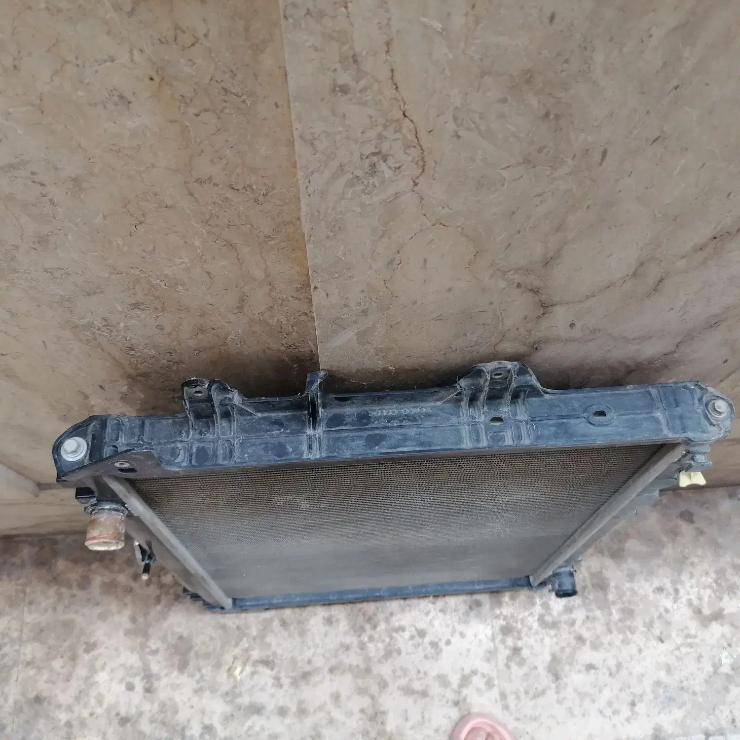 رادیاتورهایلوکس اصل صحیح وسالم|قطعات یدکی و لوازم جانبی|تهران, بهارستان|دیوار