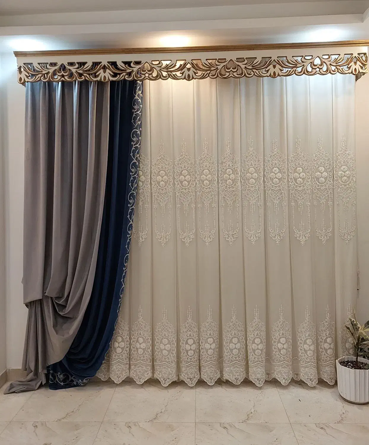 پرده پذیرایی|پرده، رانر، رومیزی|رشت, حمیدیان|دیوار