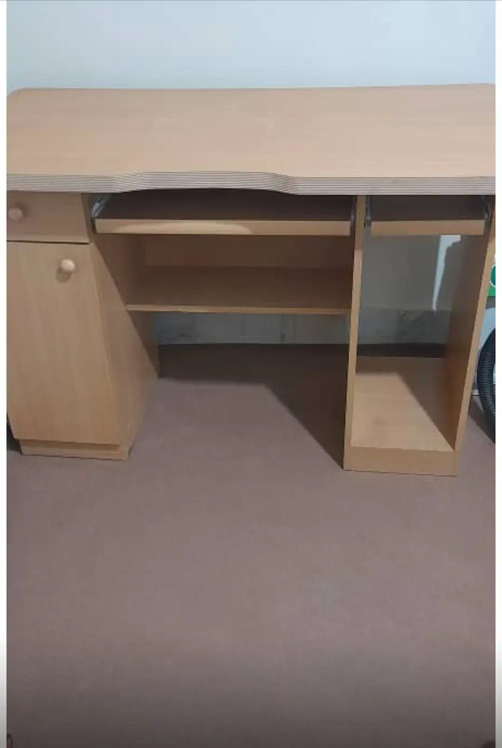 میز کامپیوتر در حد نو|میز تحریر و کامپیوتر|نظرآباد, رسالت|دیوار