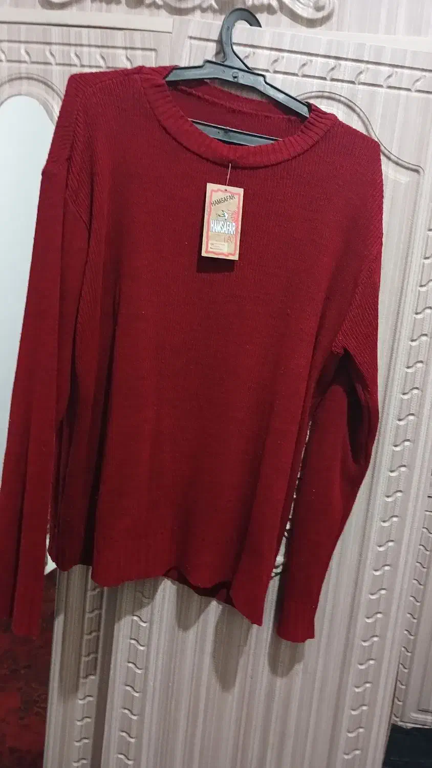 لباس زنانه|لباس|نیشابور, گنبد سبز|دیوار