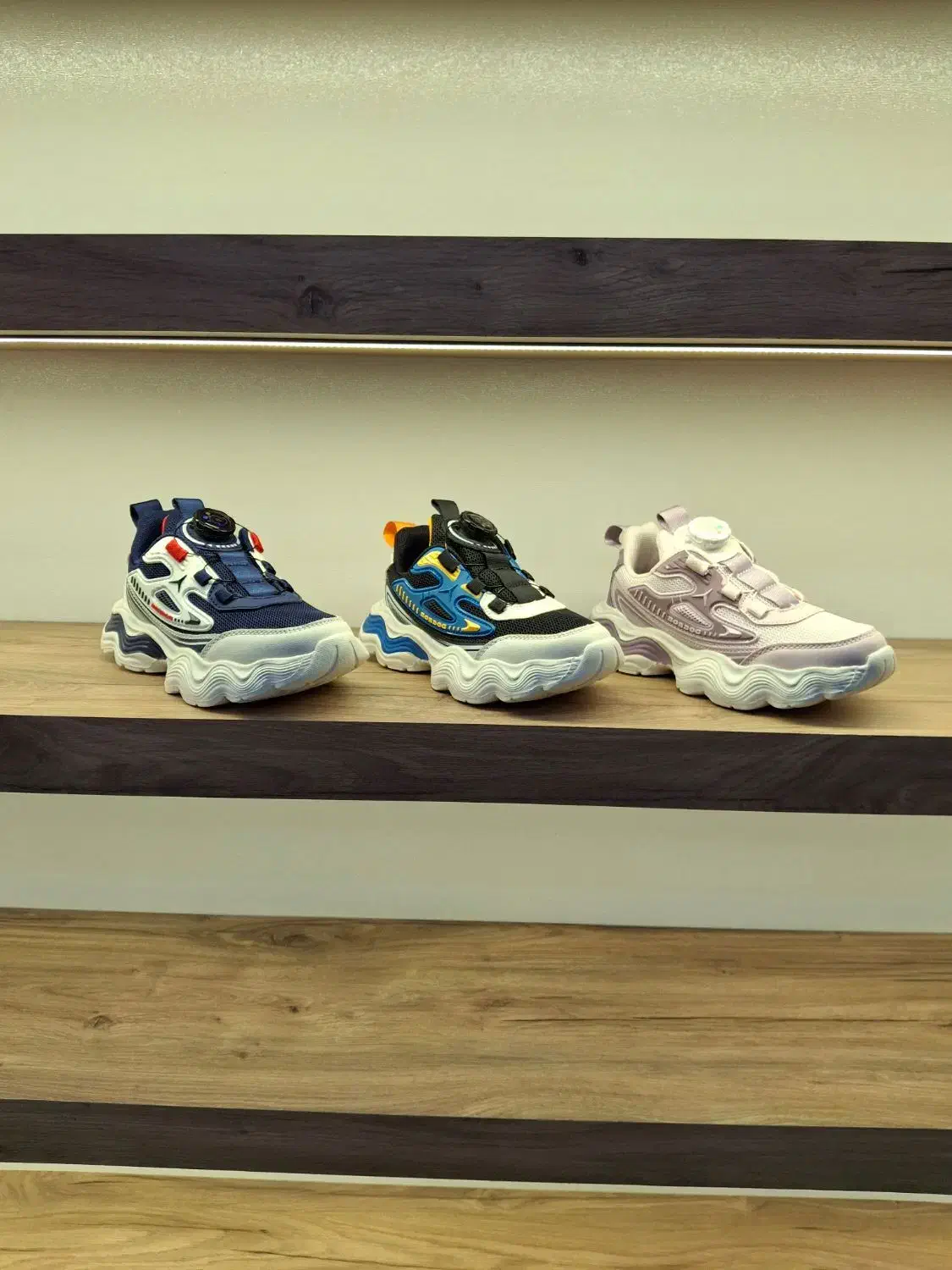 کفش کودک پاپا|کیف، کفش، کمربند|ایوان, |دیوار