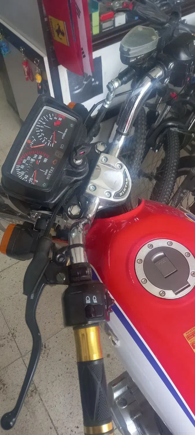 ۲۰۰مدل۴۰۴|موتورسیکلت|زاینده رود, |دیوار