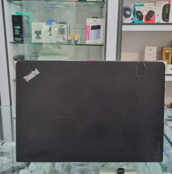 لپ تاپ استوک اروپا Lenovo 13|رایانه همراه|آبسرد, |دیوار