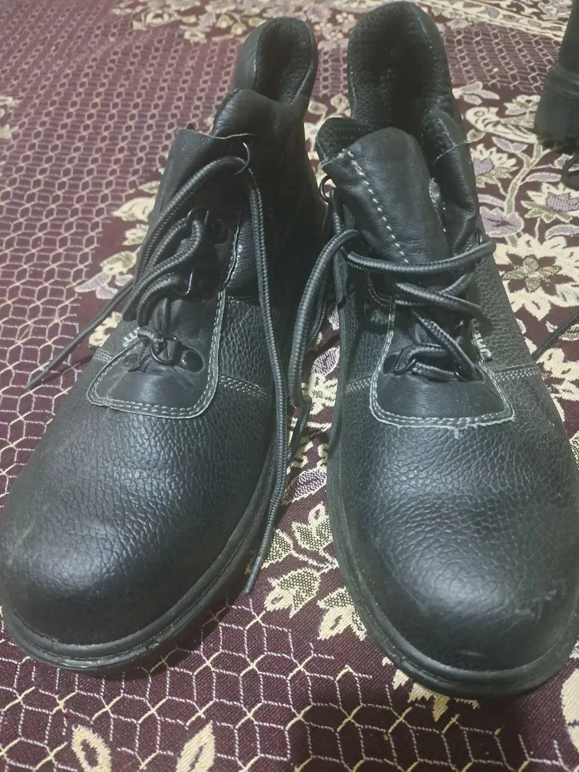 کفش ایمنی کارایتالیایی اصل|کیف، کفش، کمربند|مسجد سلیمان, |دیوار