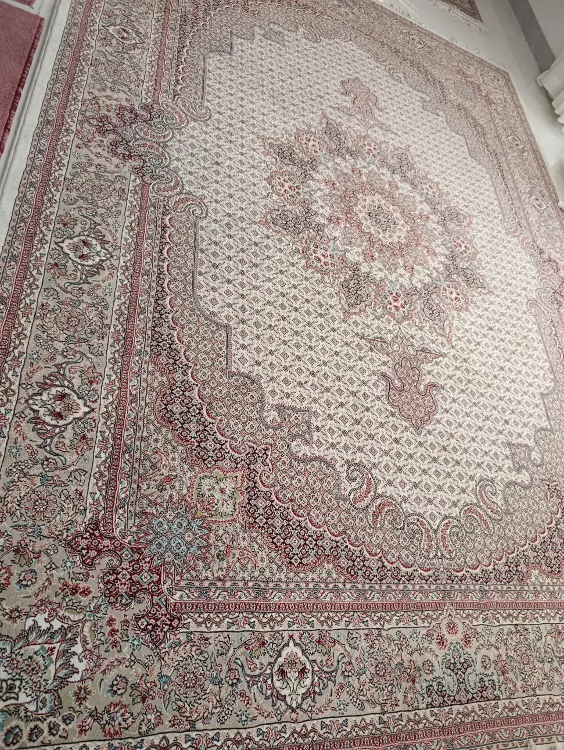 دو تافرش نه متری|فرش|سبزوار, قصبه غربی|دیوار