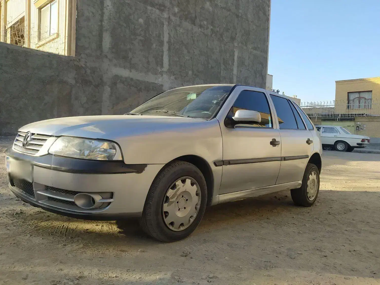 ماشین گل|خودرو سواری و وانت|فولادشهر, C1|دیوار