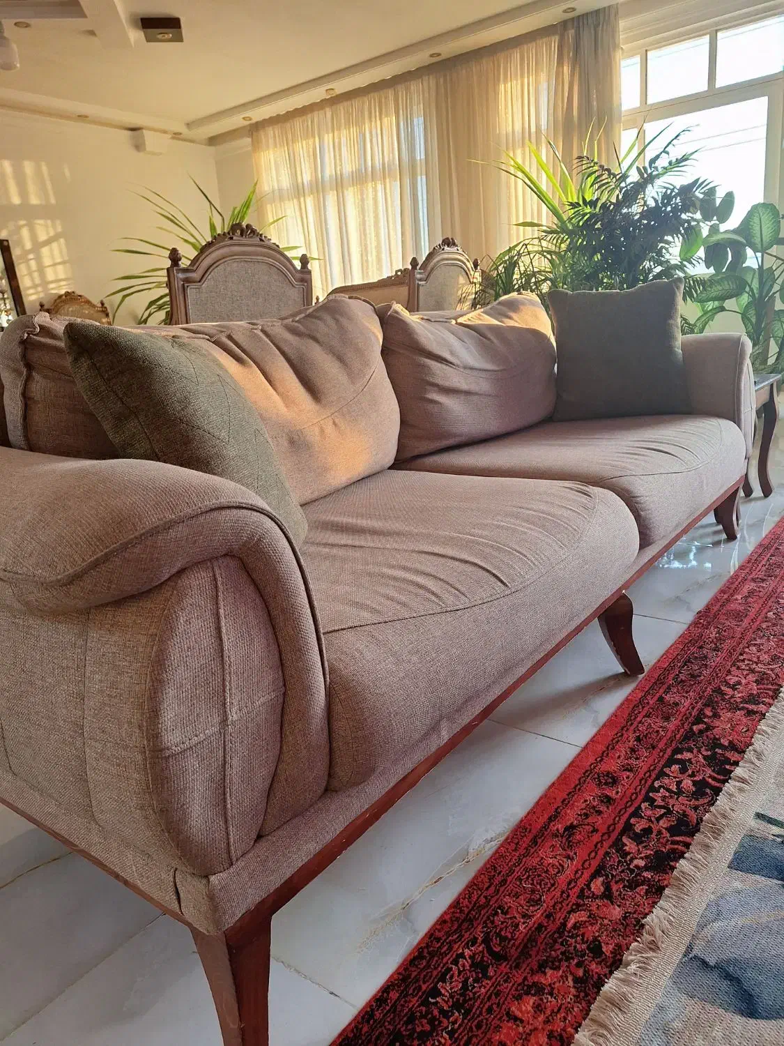 مبل تختخواب شو ۸نفره|مبلمان خانگی و میز عسلی|چناران, |دیوار