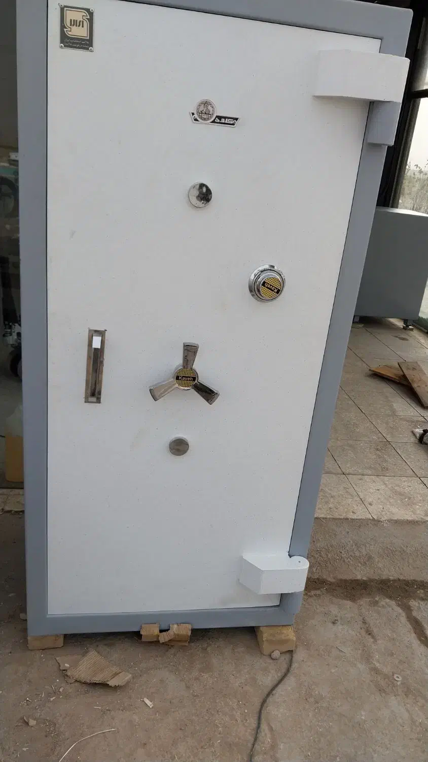 گاوصندوق مدل دوهزار نو و استوک کاوه|ابزارآلات|یزد, |دیوار