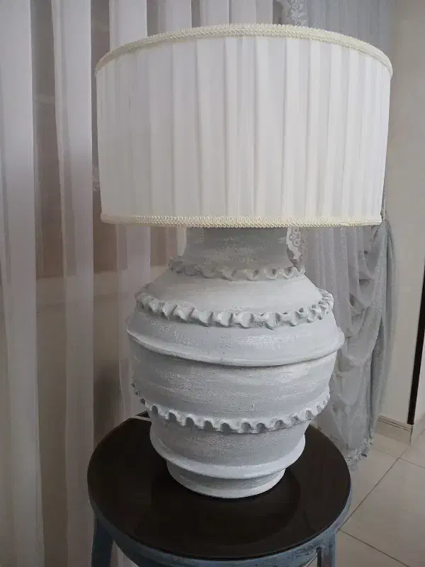 آباژور|چراغ خواب و آباژور|کرج, کوی زنبق|دیوار