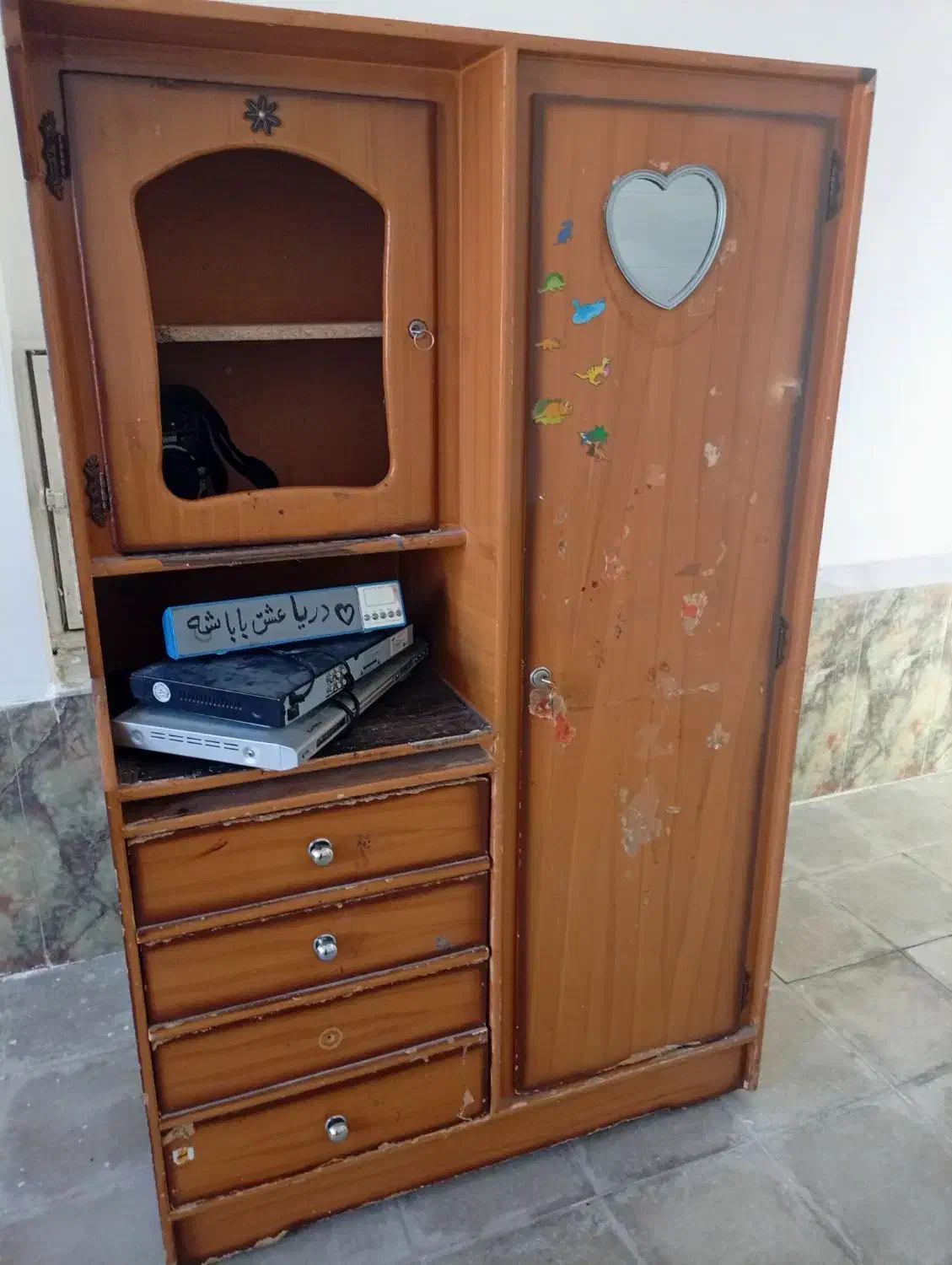 فروش وسایل منزل|جاکفشی، کمد، دراور|جهرم, |دیوار