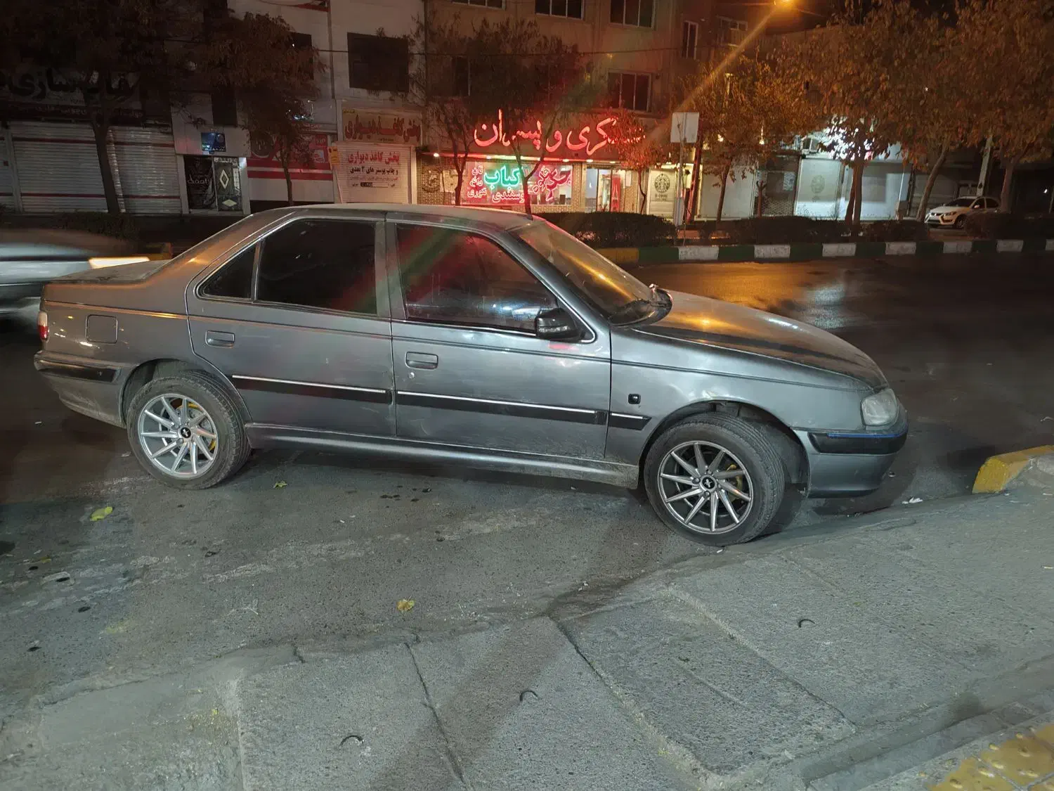 پژو پارس دوگانه مدل ۹۳|خودرو سواری و وانت|مشهد, جانباز|دیوار