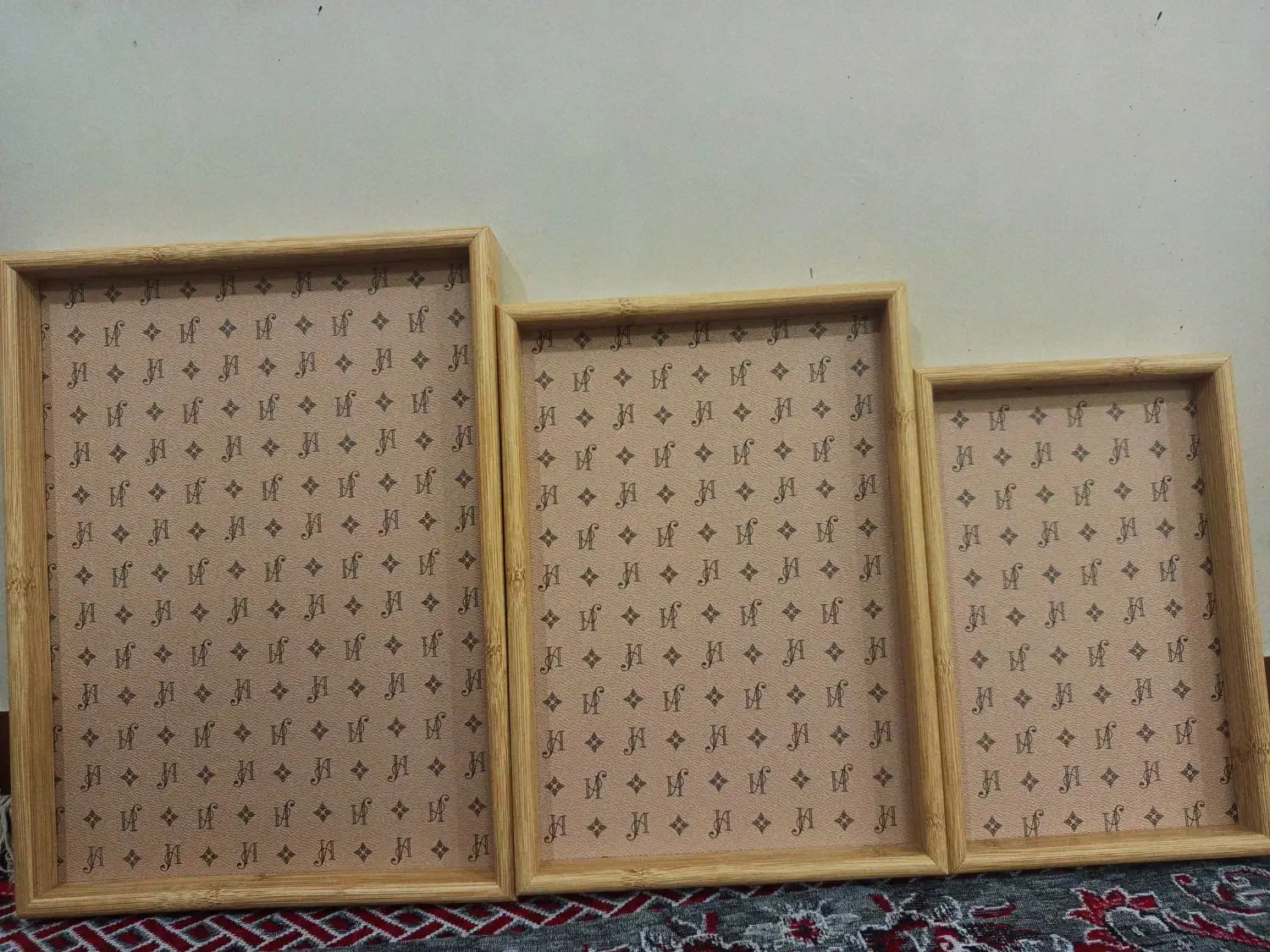 سینی چوبی با چوب اصل بامبو سه تا فقط 450 ت|ظروف سرو و پذیرایی|شادگان, |دیوار