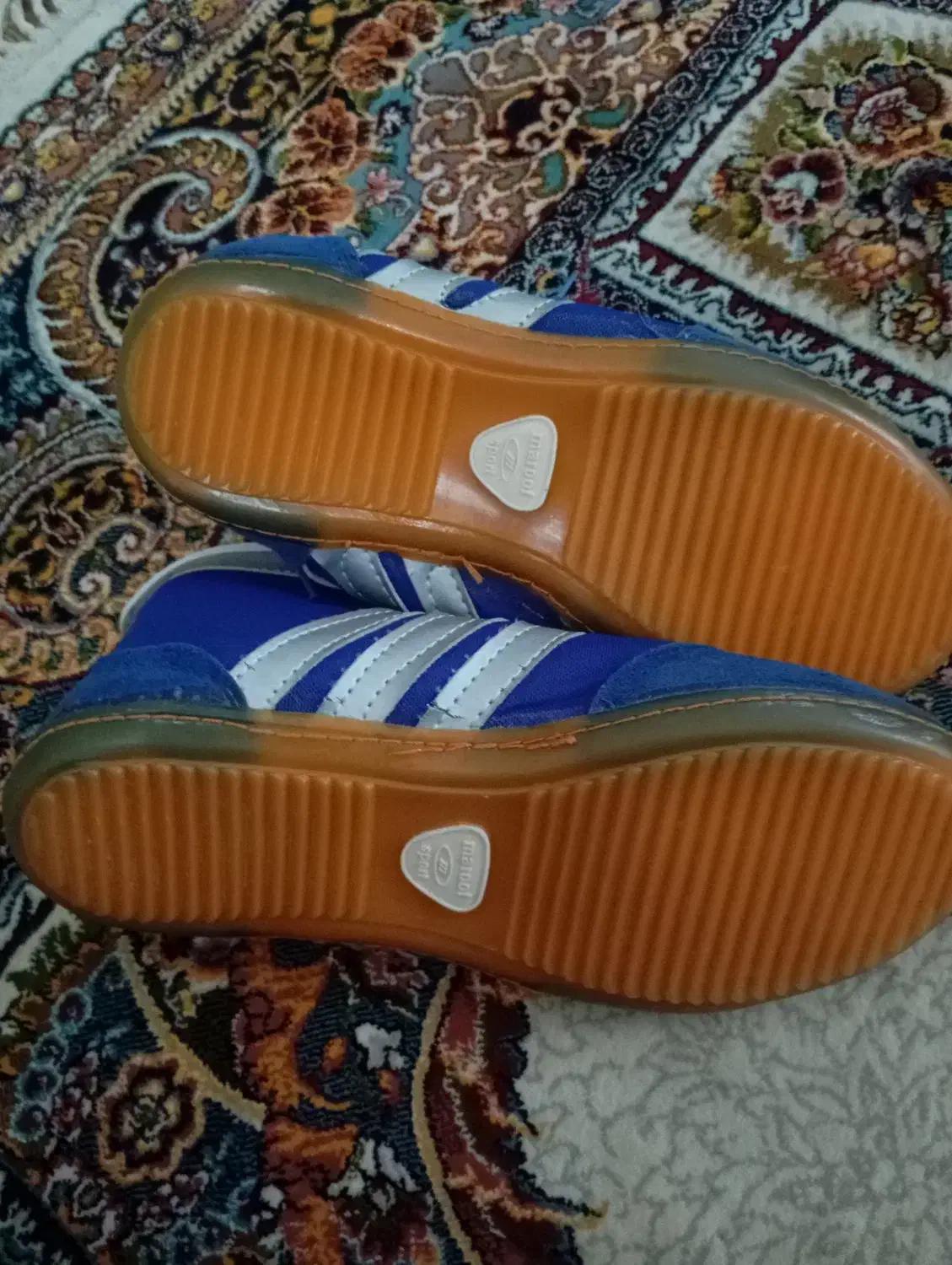 کفش فوتبال چمنی وکفش کشتی|تجهیزات ورزشی|نیشابور, گنبد سبز|دیوار