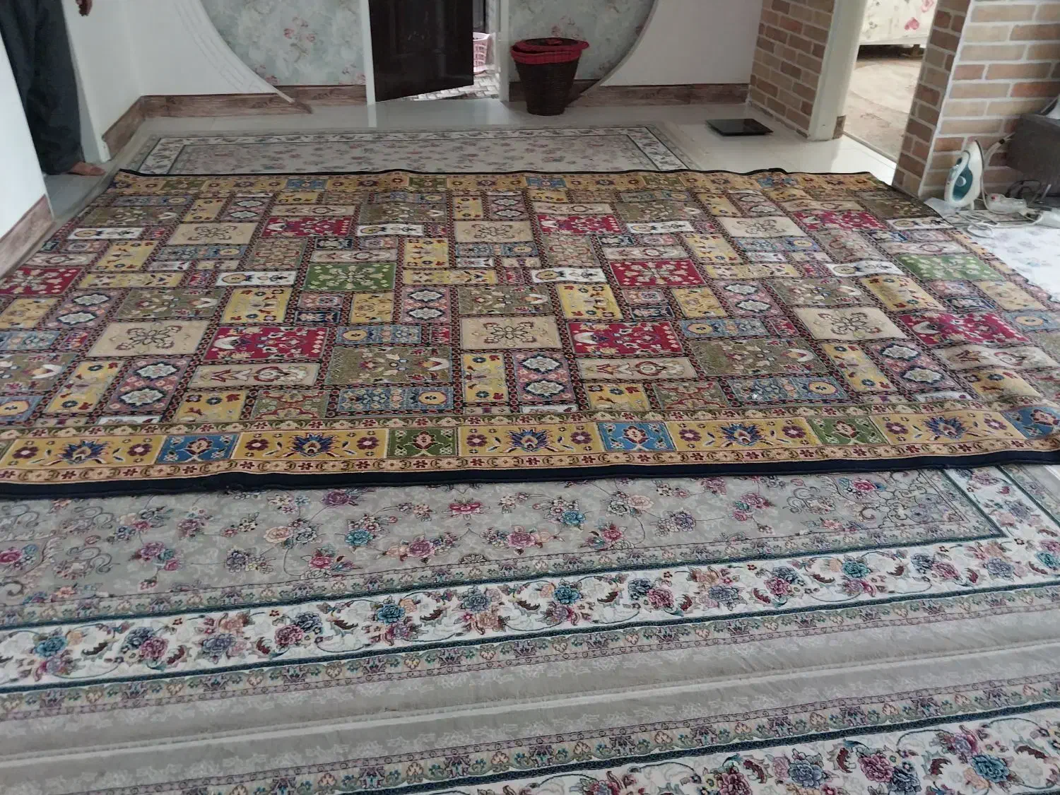 فرش ماشینی|فرش|فردیس, داوری|دیوار