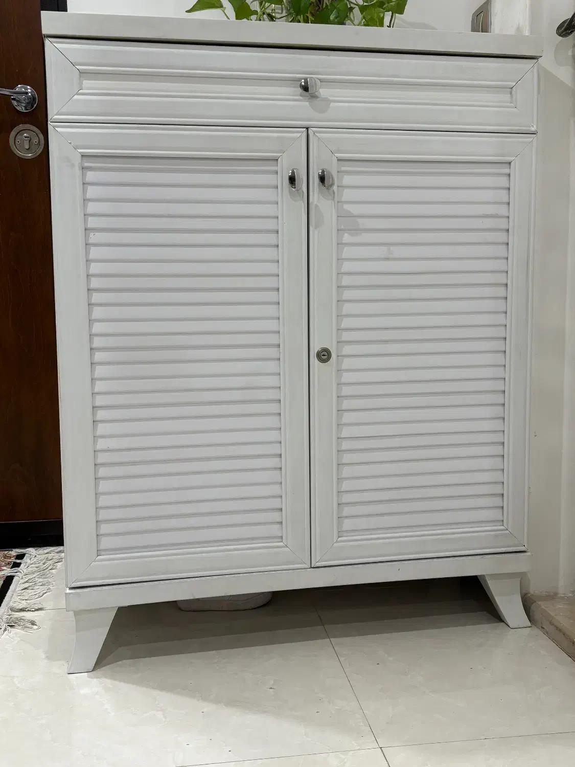 جاکفشی|جاکفشی، کمد، دراور|ساری, |دیوار