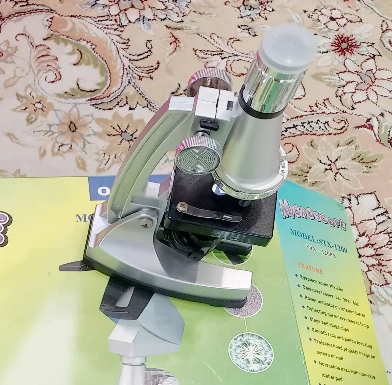 میکروسکوپ دانش آموزی|لوازم التحریر|لاهیجان, شیشه گران|دیوار