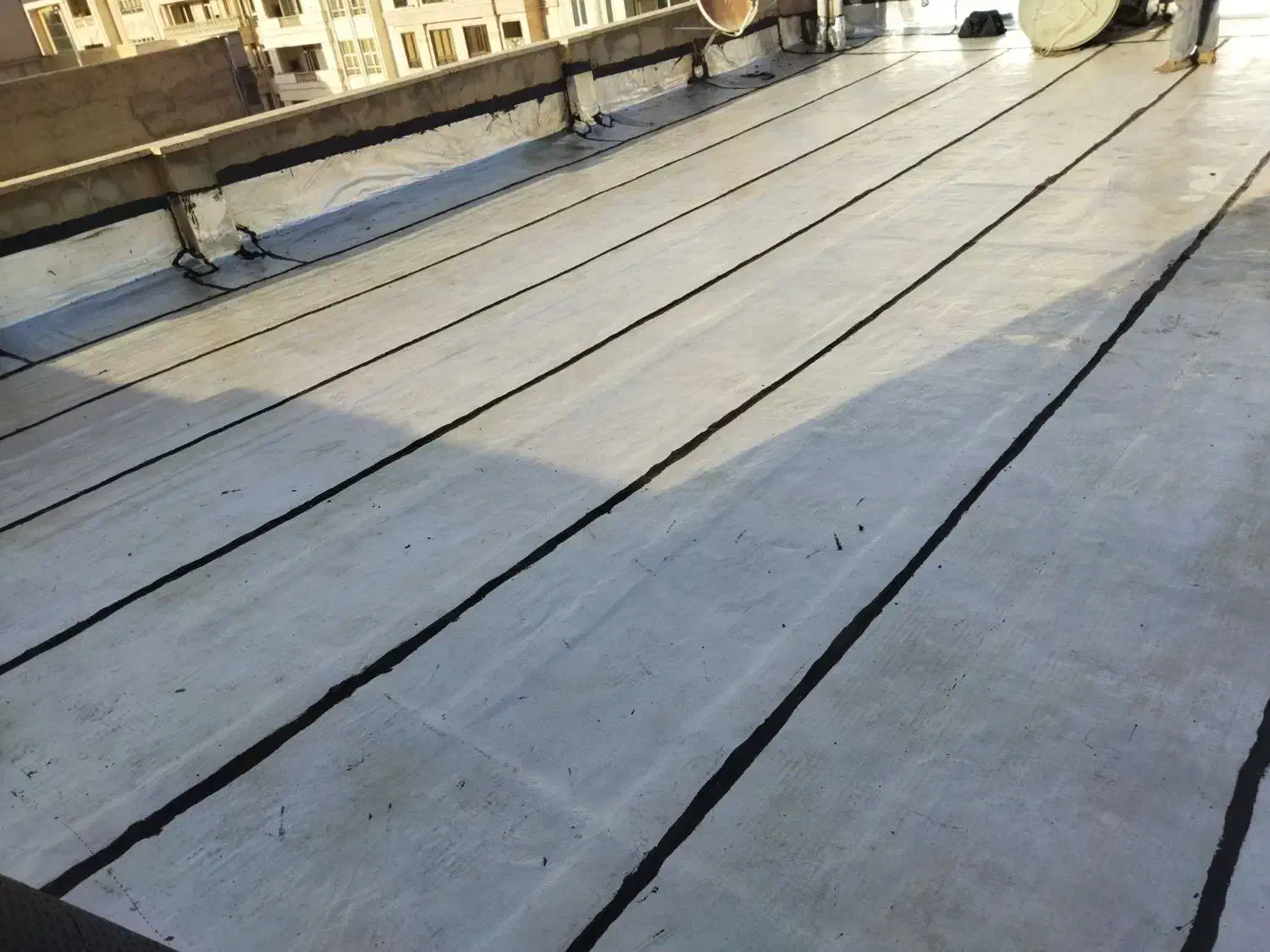 نصب ایزوگام و قیر گونی و لکه گیری کل کرج|خدمات پیشه و مهارت|کرج, باغستان|دیوار