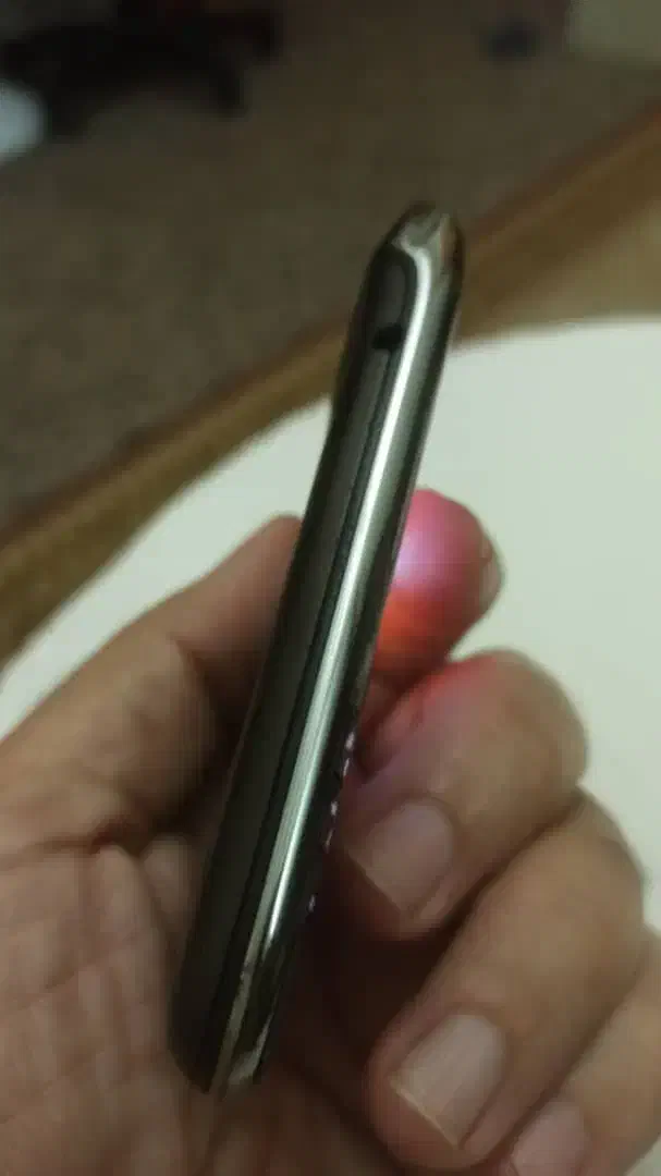 گوشی بلکبری مدل ۹۷۹۰ قدیمی و کلکسیونی|موبایل|تهران, پاسداران|دیوار