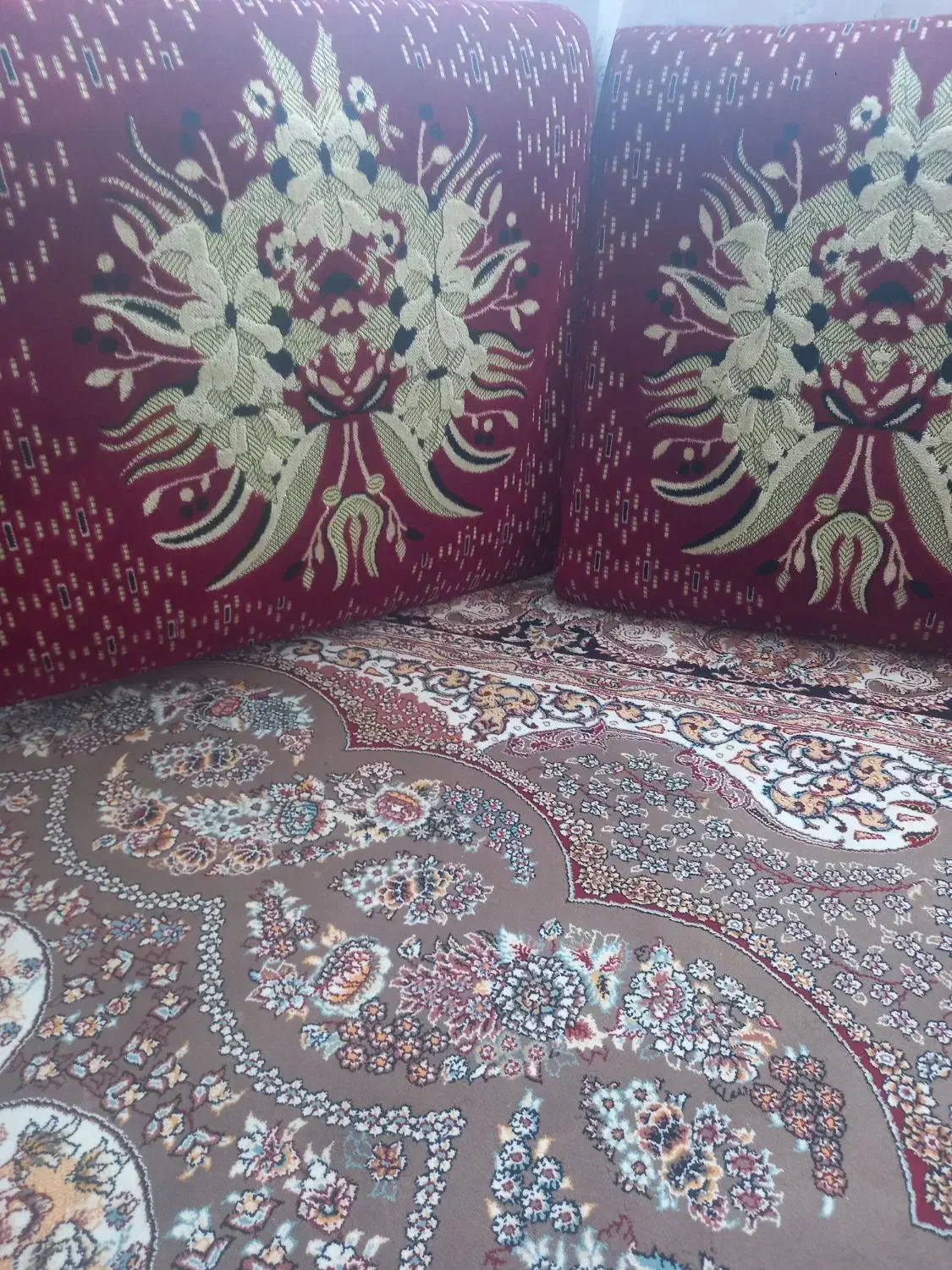 پشتی|پشتی|بیرجند, |دیوار