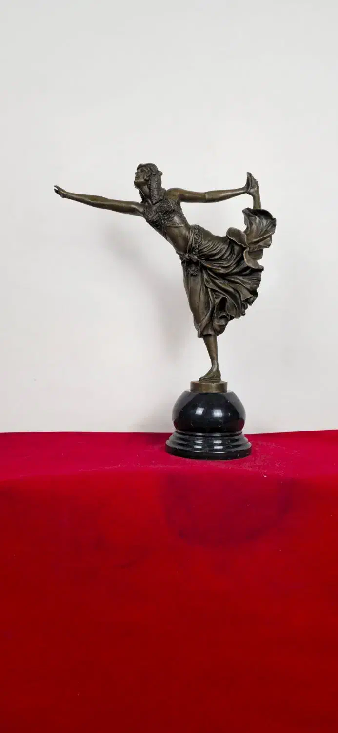 مجسمه برنز کلئوپاترا برنزی|مجسمه، تندیس، ماکت|تهران, دردشت|دیوار