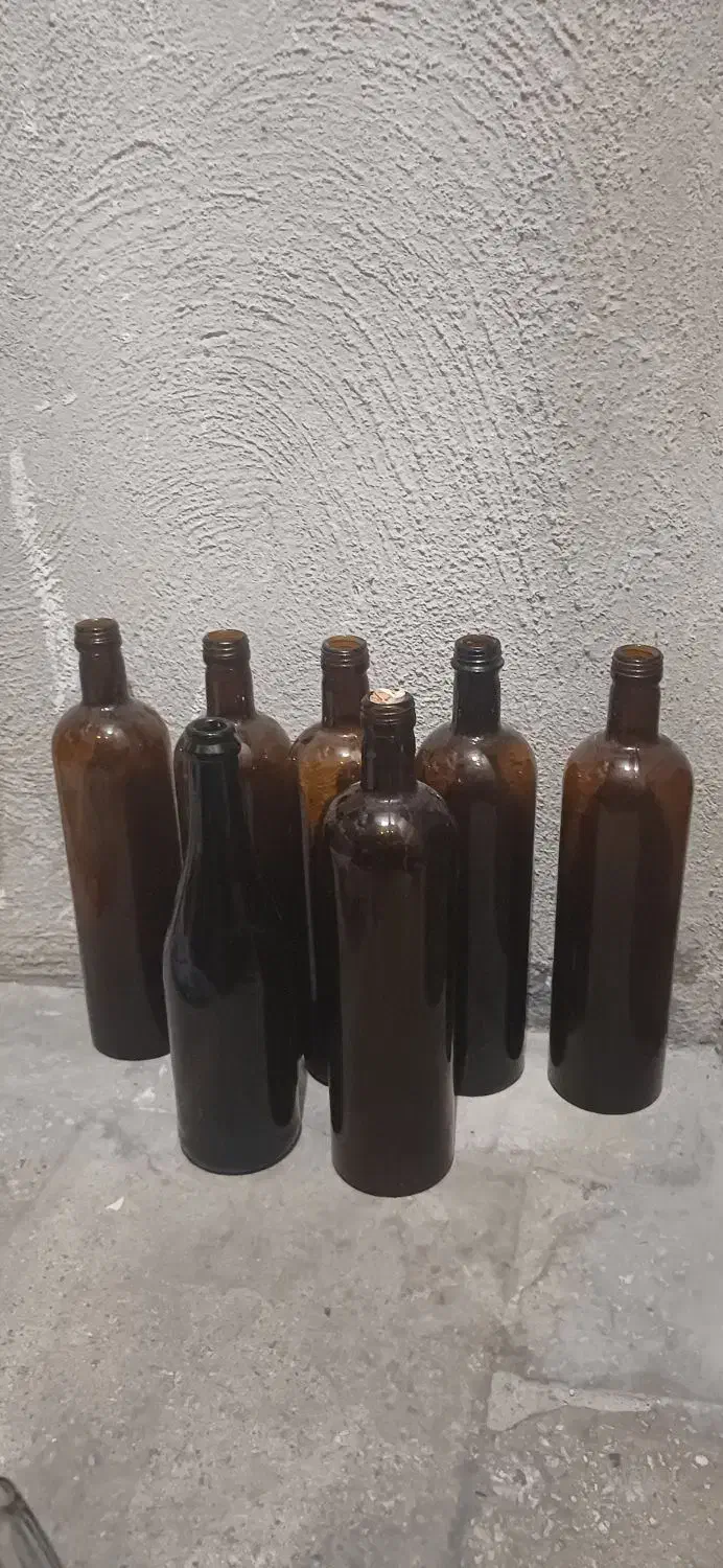 بطری شیشه ای 1 لیتری|ظروف نگهدارنده، پلاستیکی، یک‌بارمصرف|تهران, استاد معین|دیوار