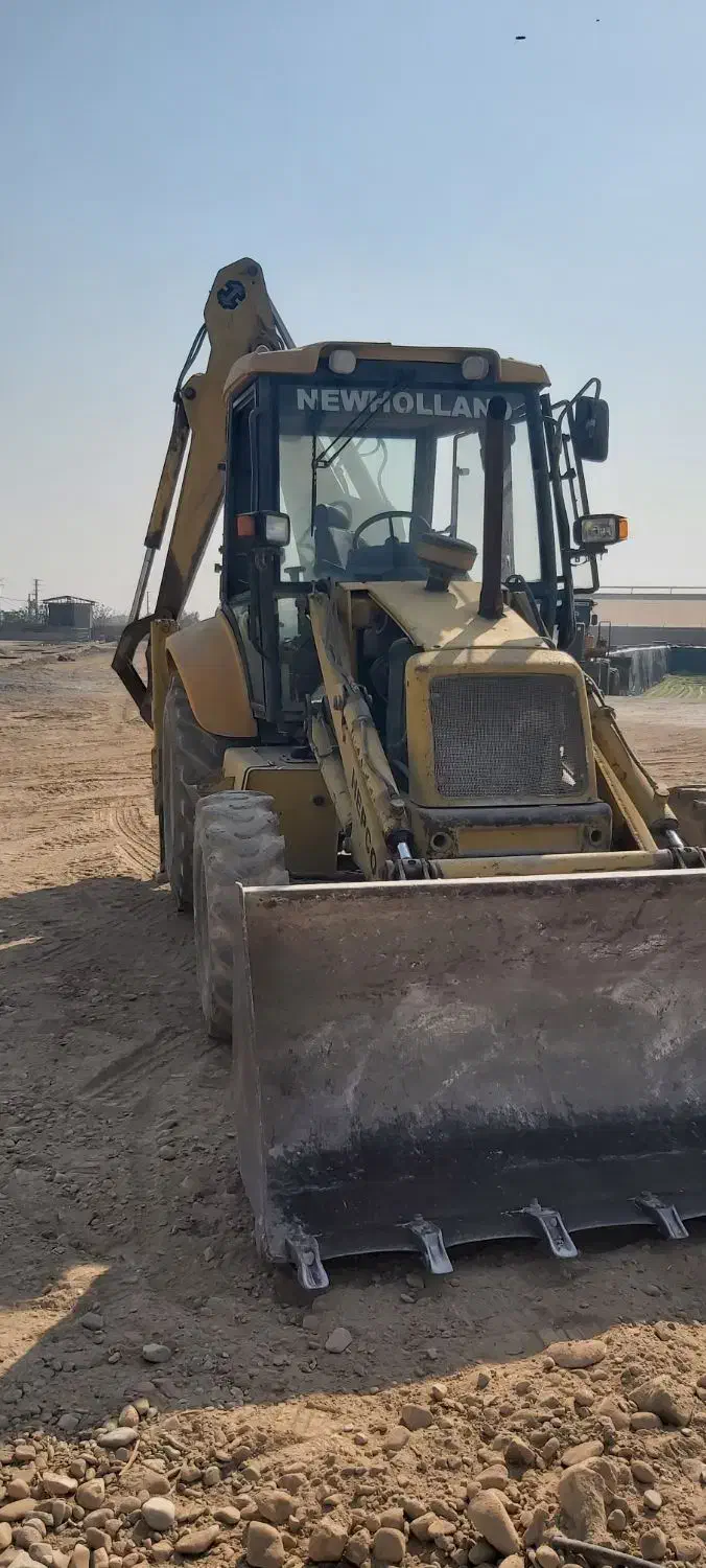 راننده بیل بکهو نیوهلند، ورامین|استخدام معماری، عمران و ساختمانی|جوادآباد, |دیوار