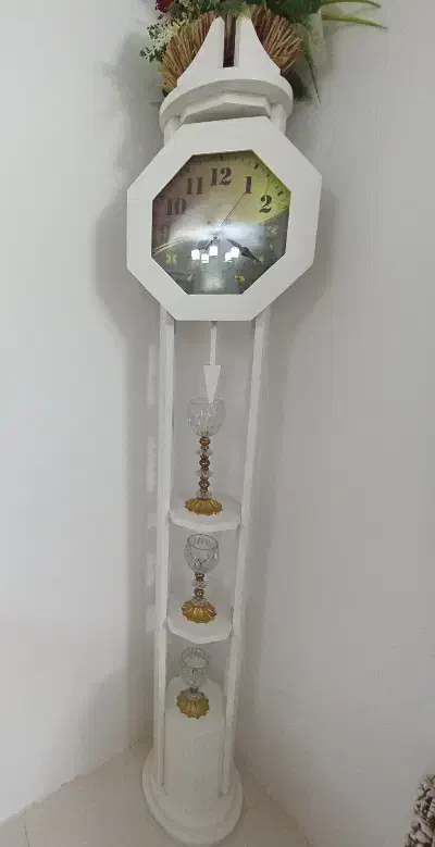 ساعت ایستاده|ساعت دیواری و تزئینی|تربت‌حیدریه, باغ ملی|دیوار