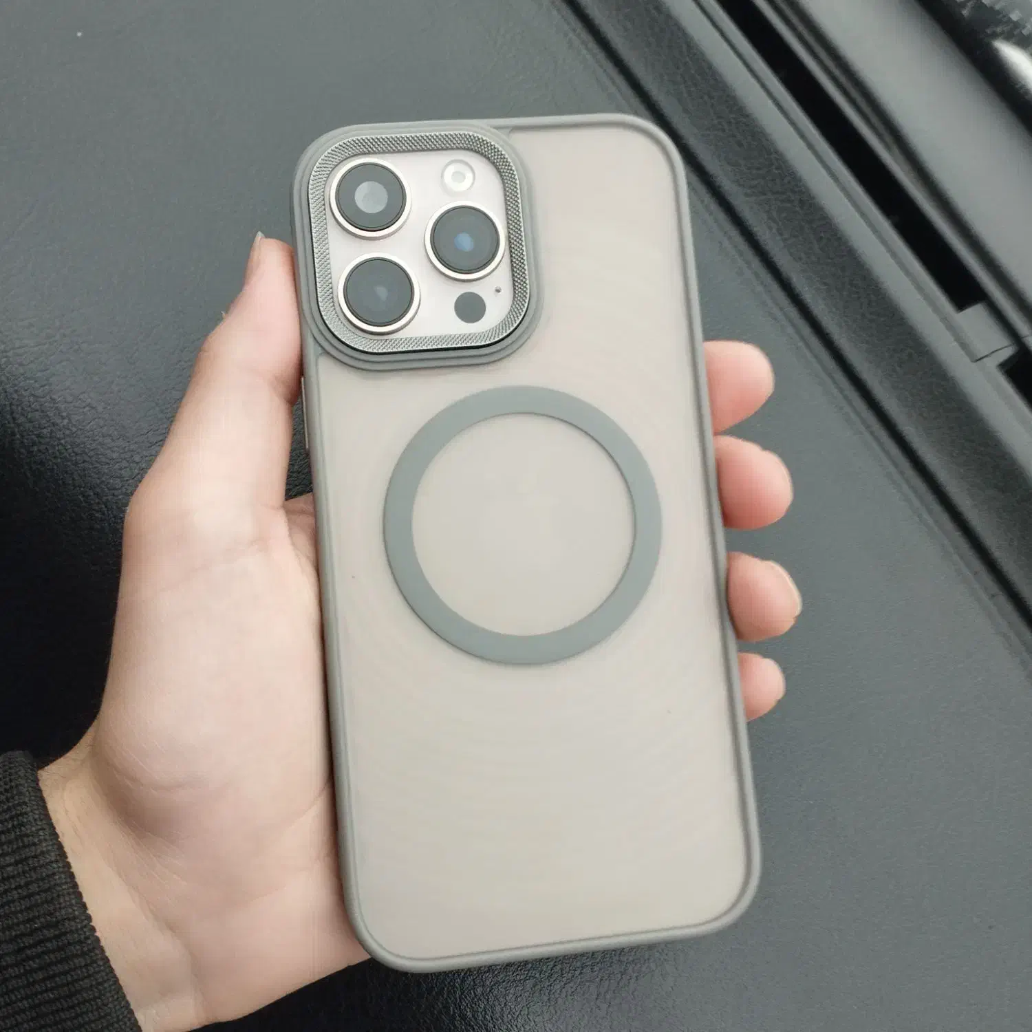 گوشی16 پرومکس|موبایل|خرم‌آباد, |دیوار