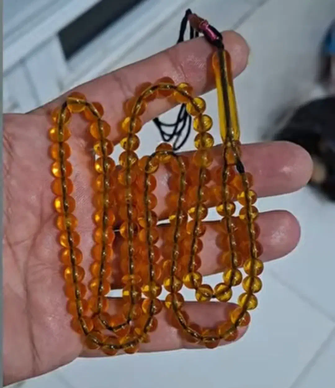 تسبیح|کلکسیون اشیاء عتیقه|سرپل ذهاب, |دیوار