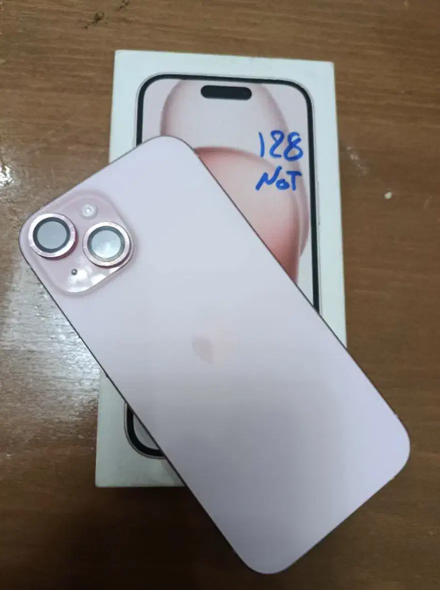 ایفون 15 نرمال|موبایل|رباط‌کریم, نصیرشهر|دیوار