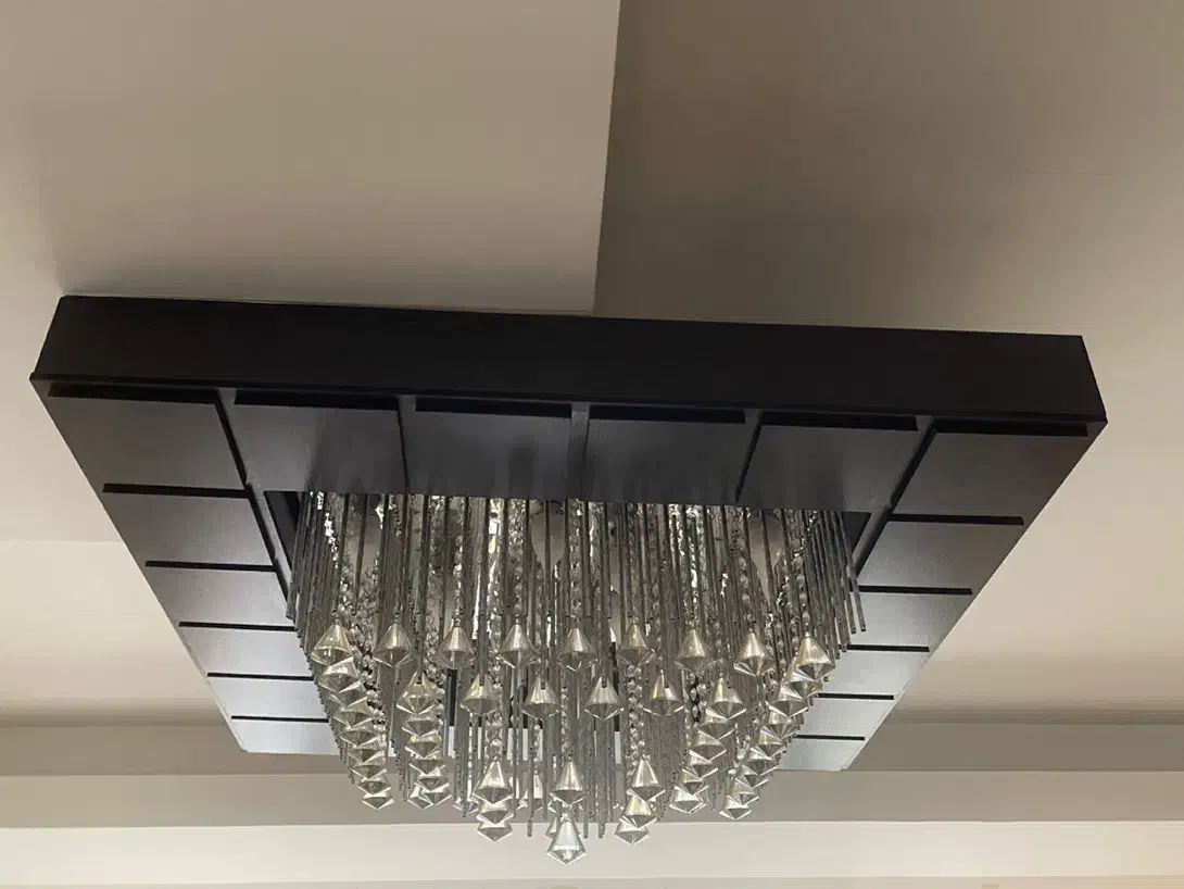 قاب چوبی و لوستر|لوستر و چراغ آویز|قزوین, |دیوار