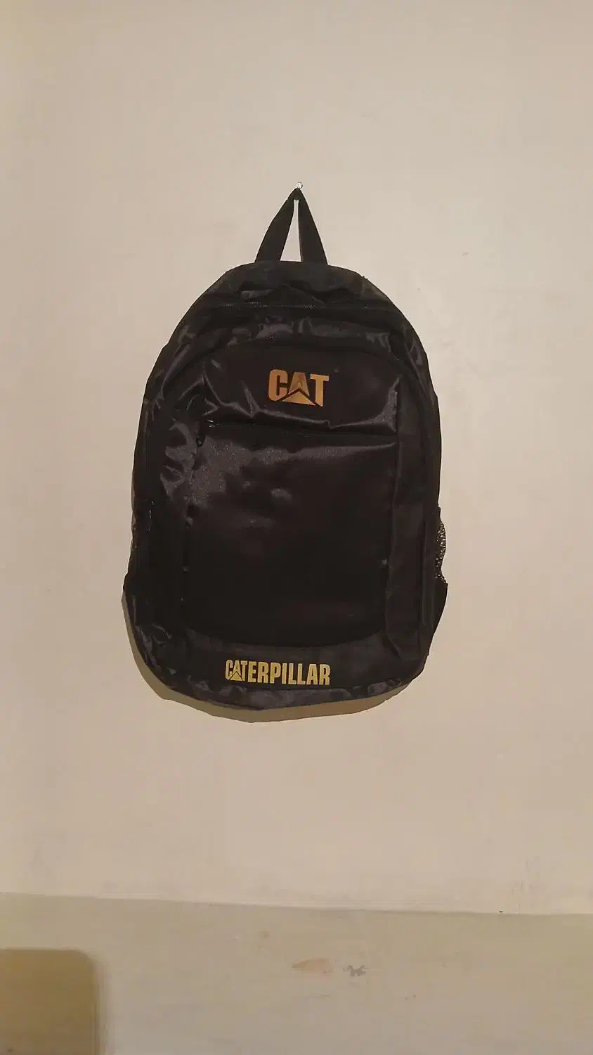 کوله پشتی مدرسه نو|کیف، کفش، کمربند|شهرکرد, |دیوار