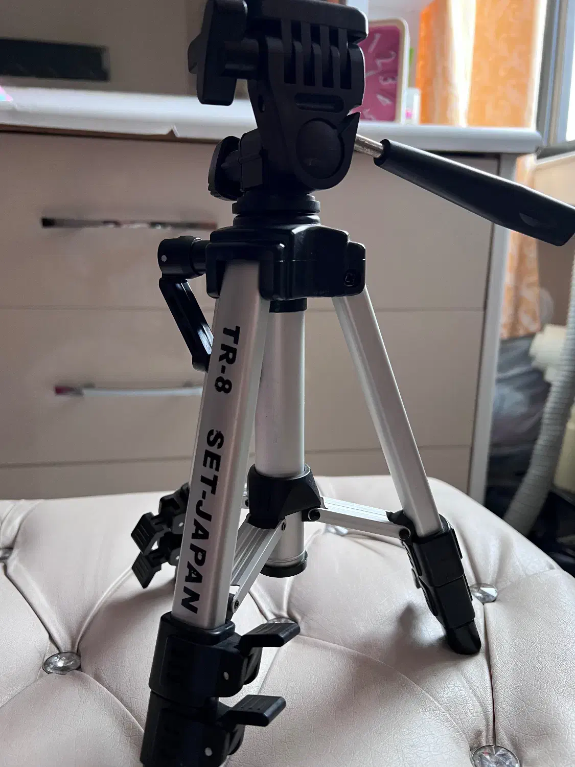 سه پایه دوربین|دوربین عکاسی و فیلم‌برداری|رشت, گلسار|دیوار