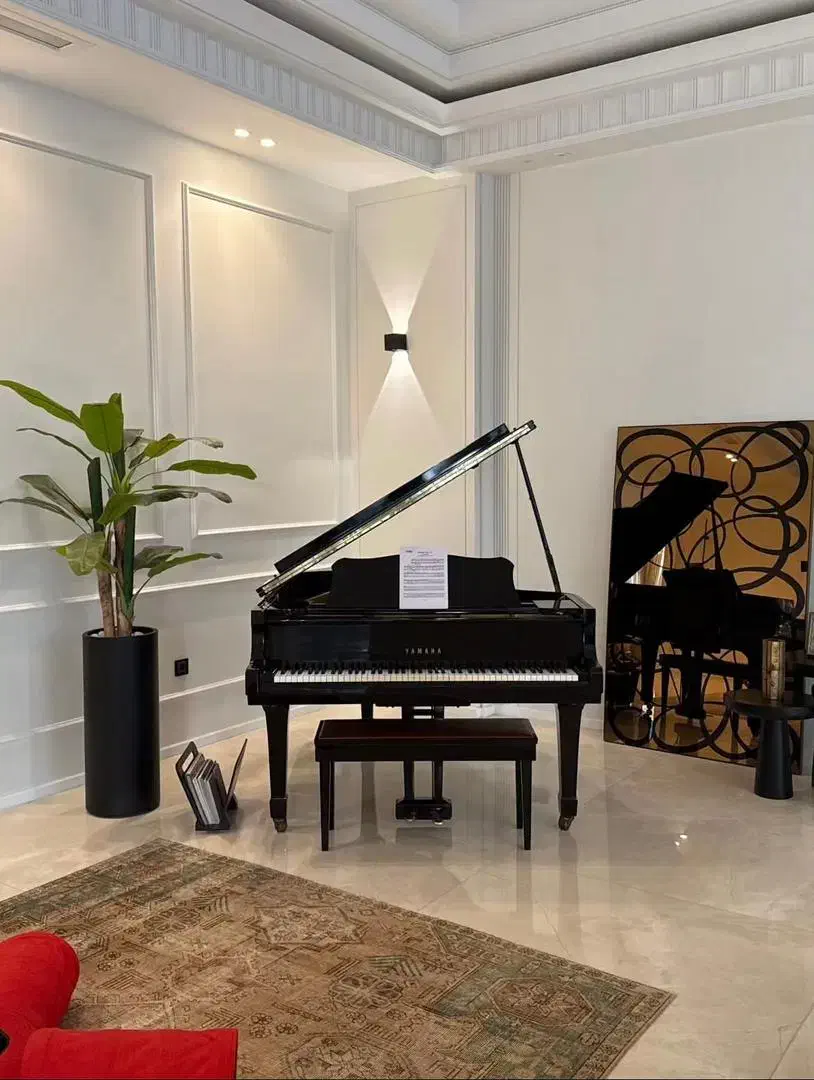 نیاوران ۲۰۰ متر تاپ لوکیشن تهران