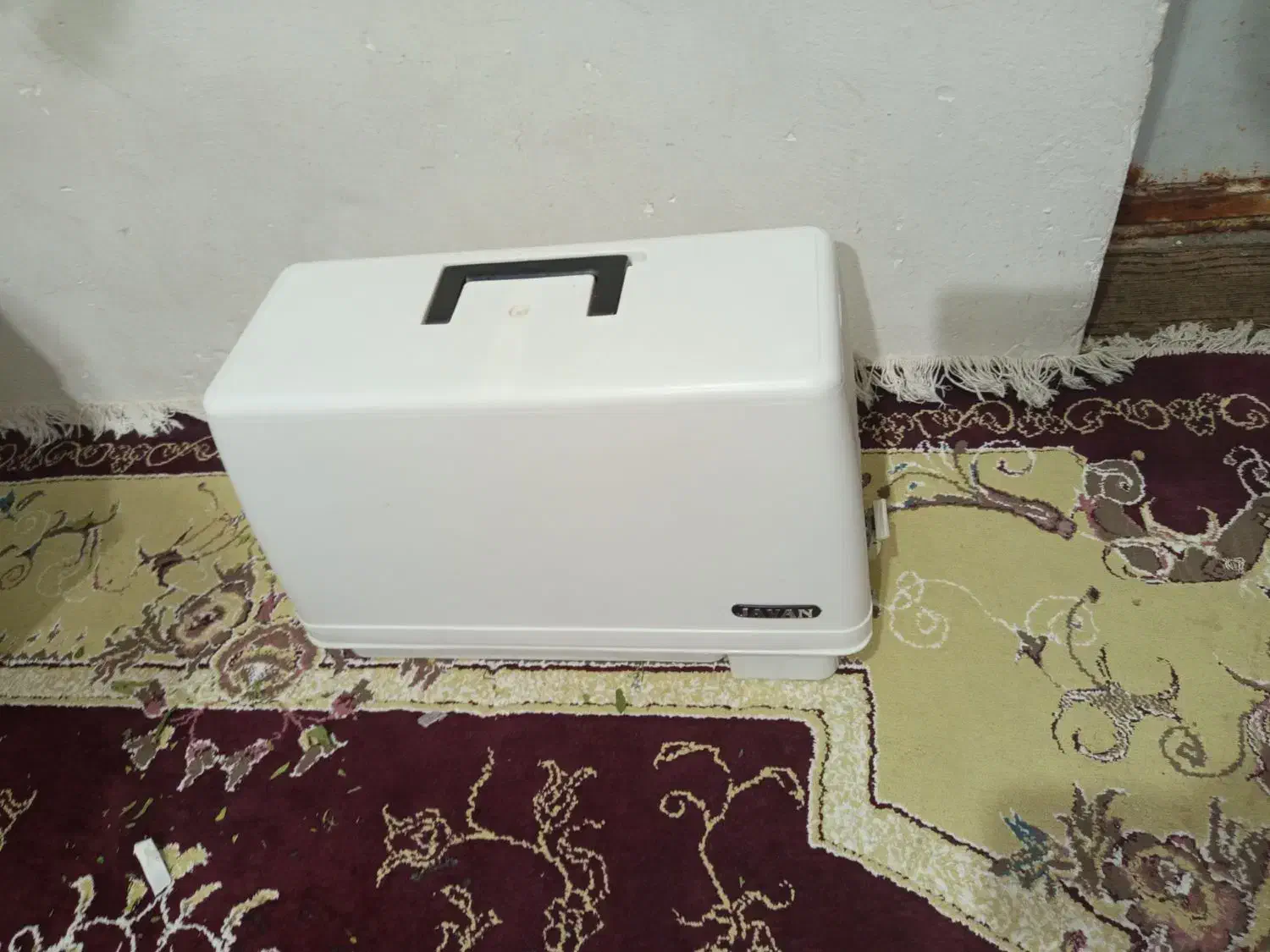 چرخ خیاطی|چرخ خیاطی و ریسندگی|رشتخوار, |دیوار